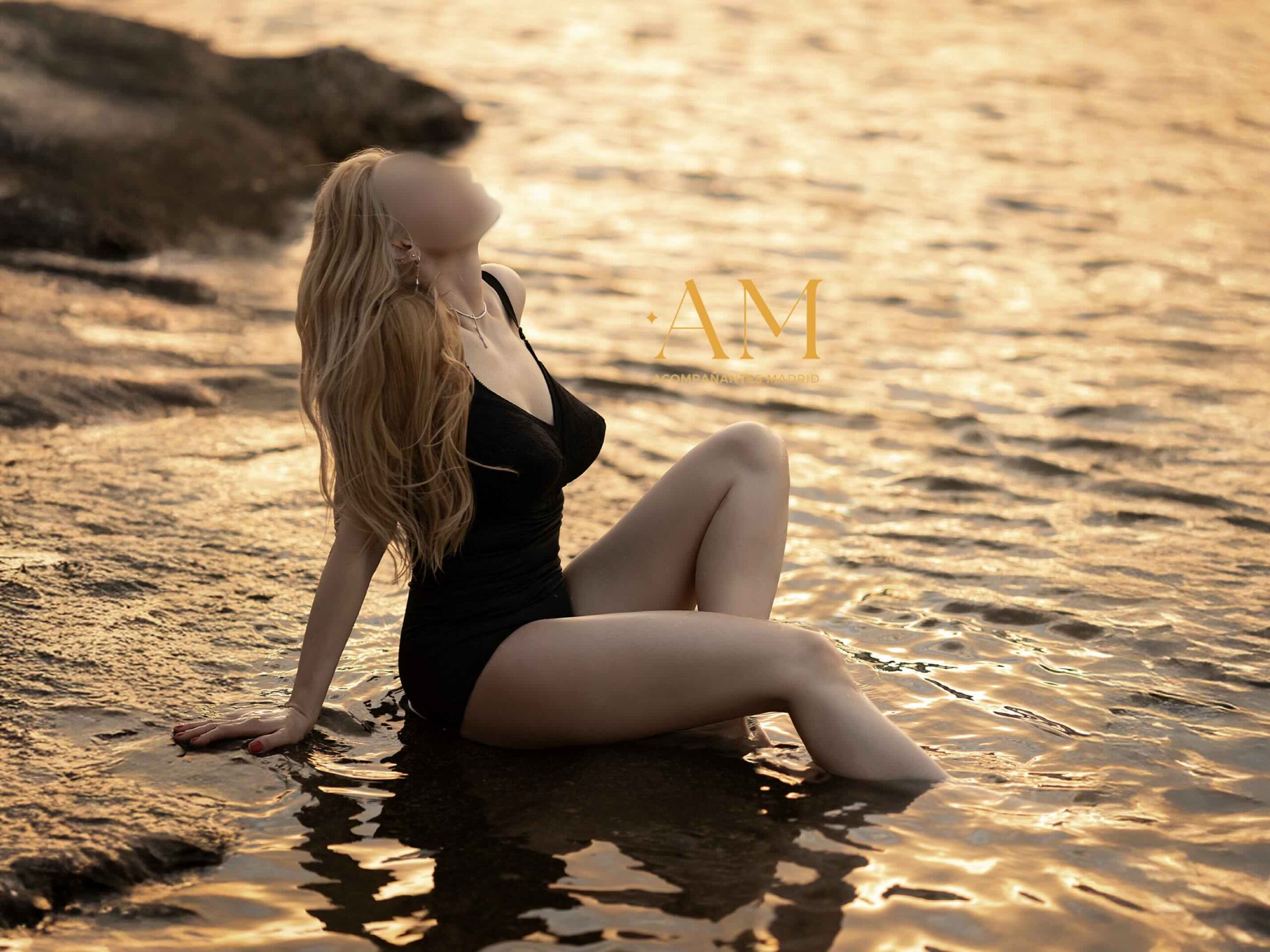 natasha ac h2o ago25 foto 12